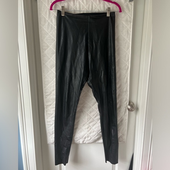 NWOT Commando Faux Leather Leggings - Picture 4 of 9